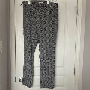 Tahari Men's Black and White Geometric Pants